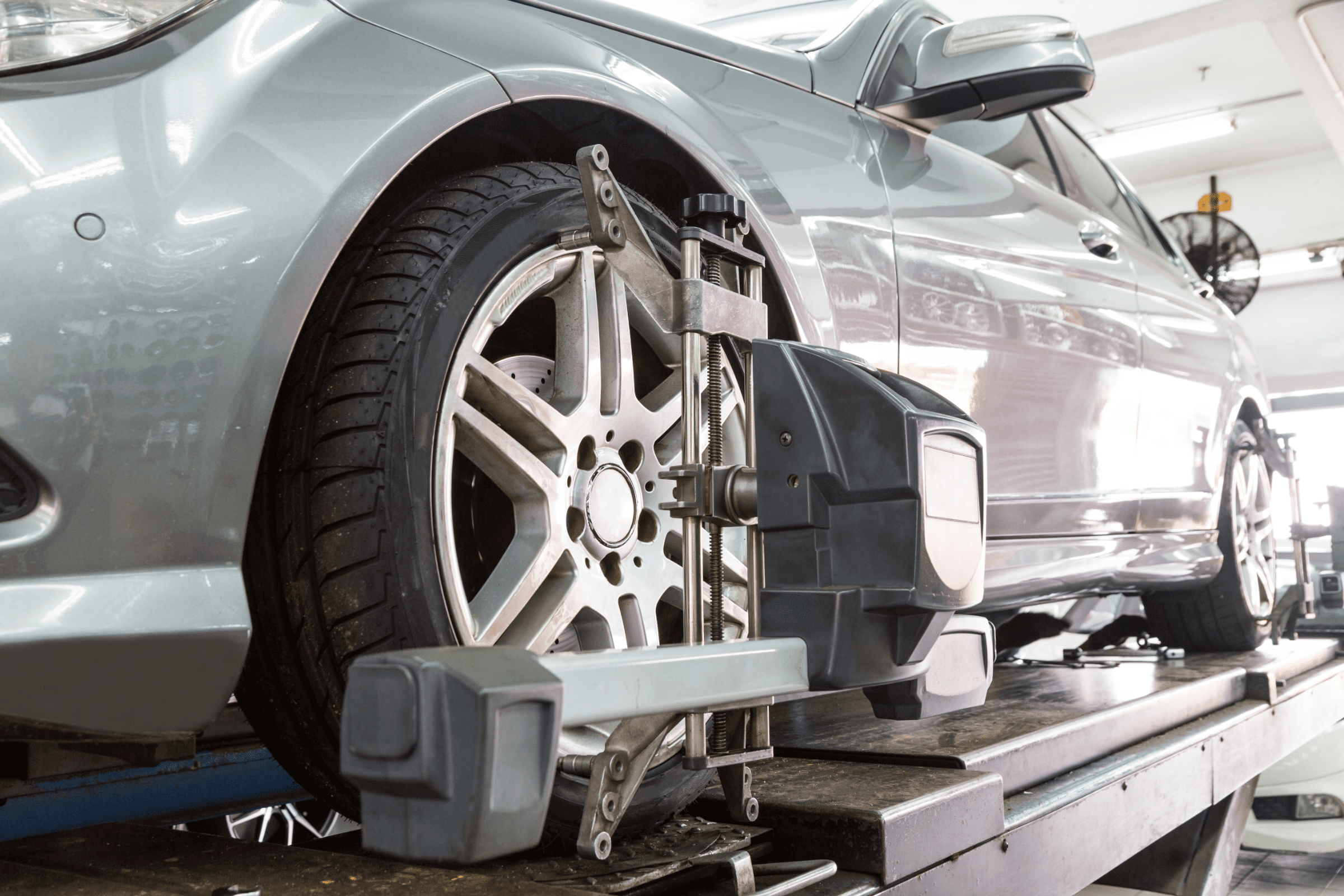 Wheel Alignment Machine